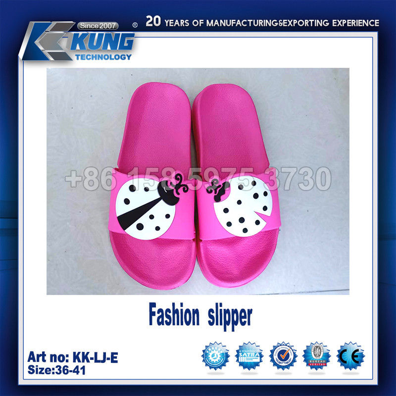 Multipurpose Waterproof Air Blowing Shoes , Anti Abrasion Mens PVC Slippers