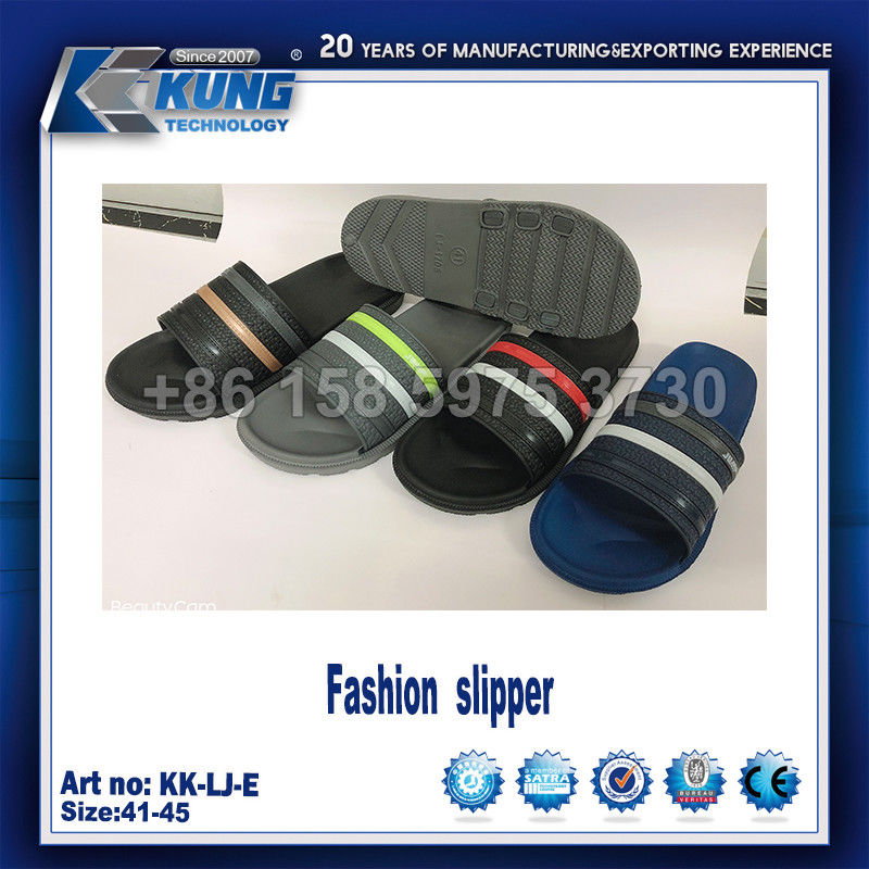 Multipurpose Waterproof Air Blowing Shoes , Anti Abrasion Mens PVC Slippers